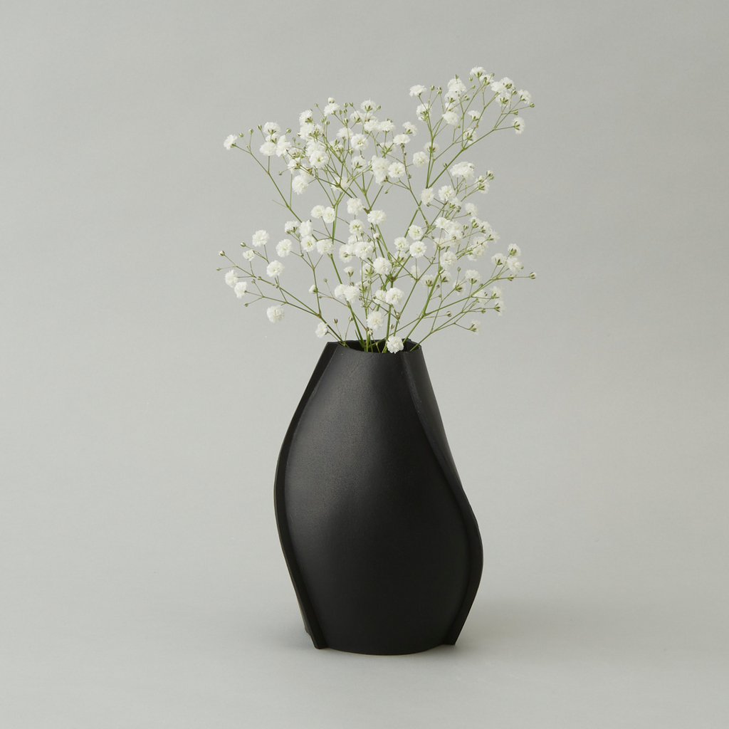 3D-FORMED LEATHER VASE S-size（フラワーベース S）