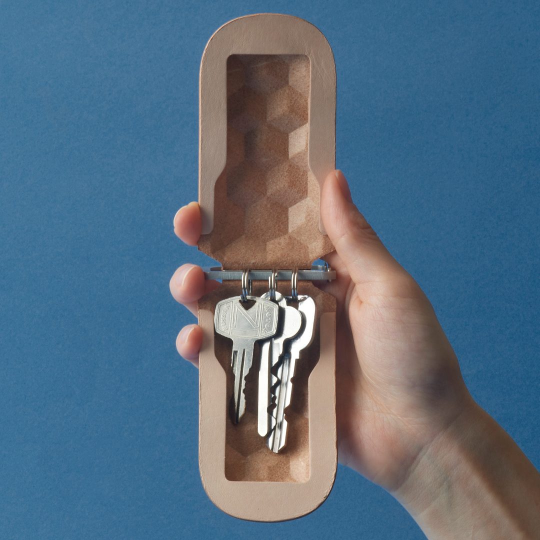 HEXAGON PATTERN KEY CASE　（キーケース）