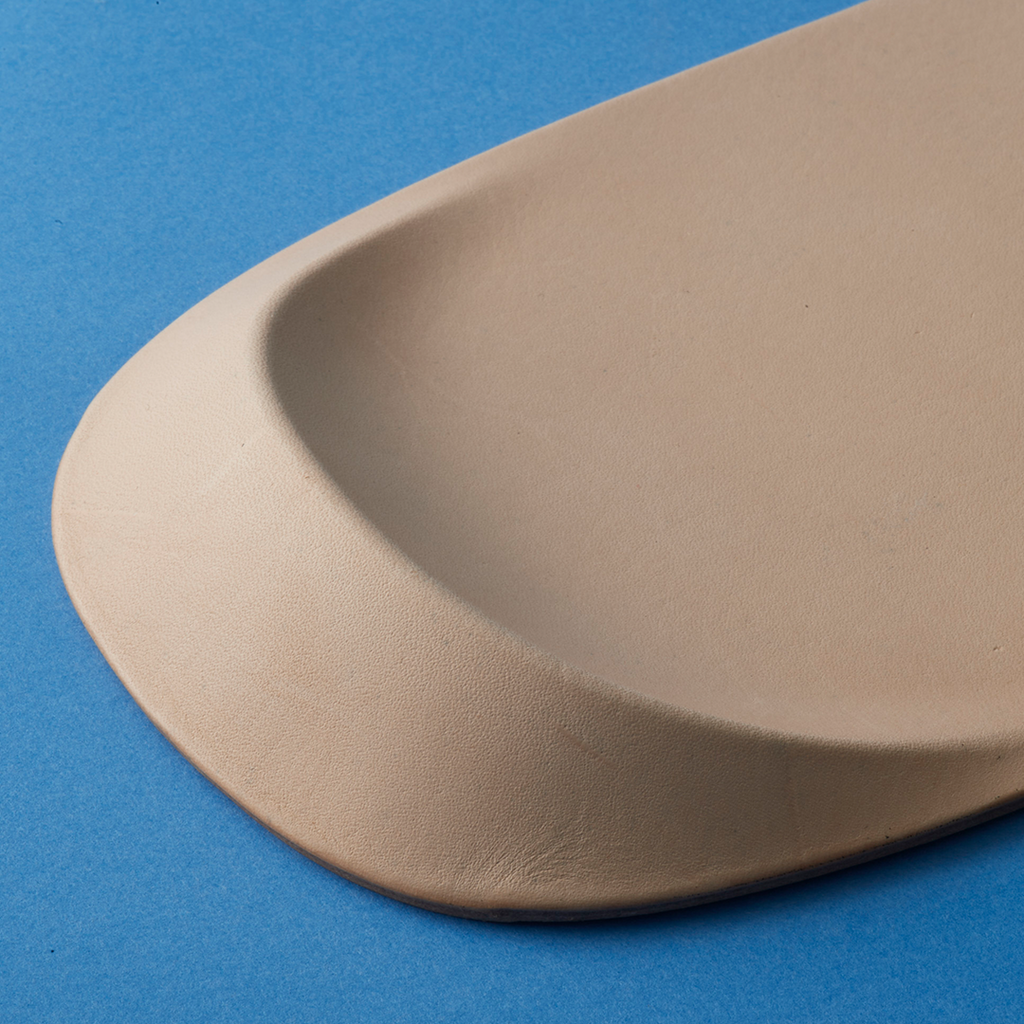 3D-FORMED LEATHER TRAY L-size（レザートレイ L）